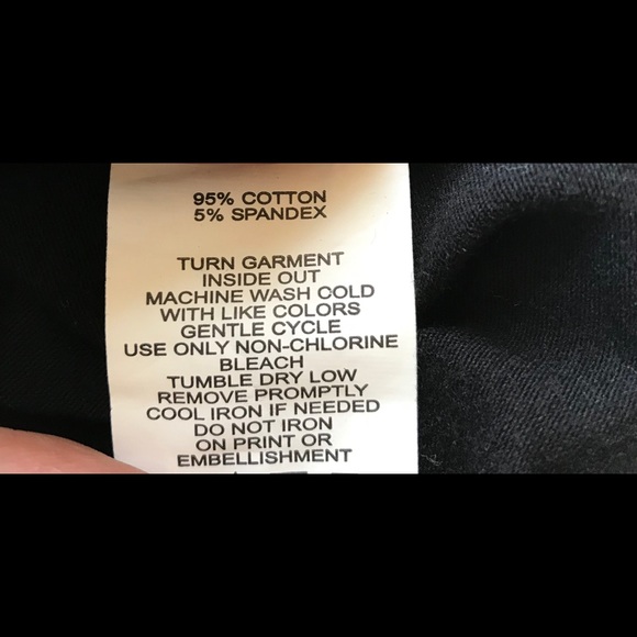 DEREON Black T-Shirt - Picture 5 of 5